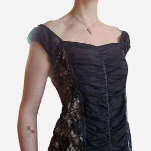 Suzy shier black lace corset style top